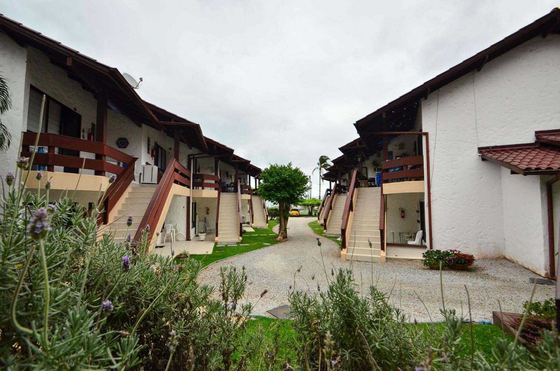 Apartment Terreo Em Pe Na Areia P847