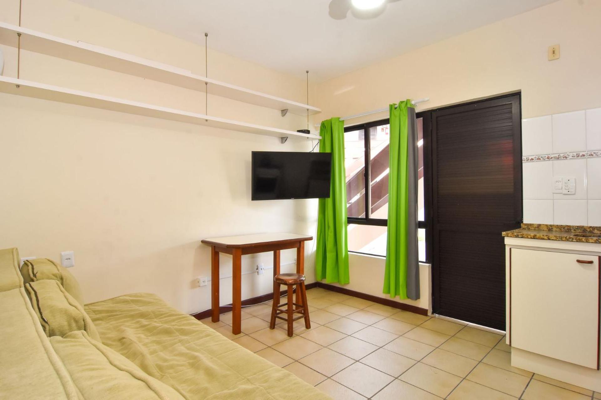 Terreo Em Pe Na Areia P847 Apartment